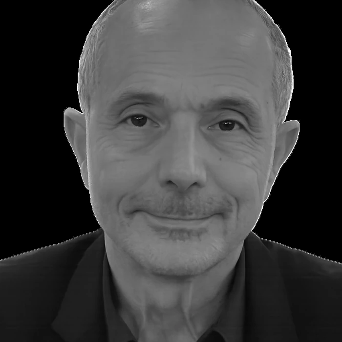Dr Serge Smadja